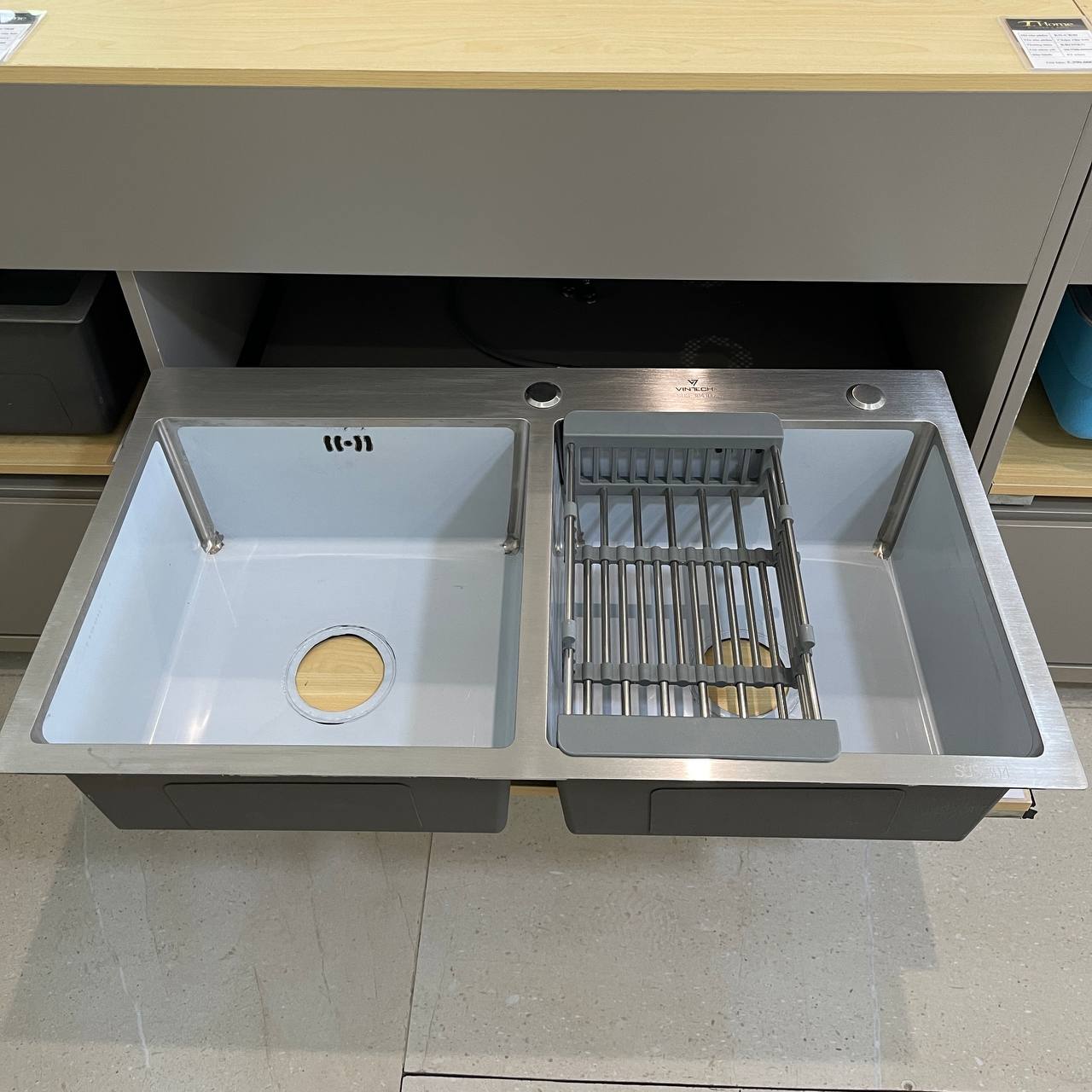 Chậu rửa bát Vintech VT-8245A