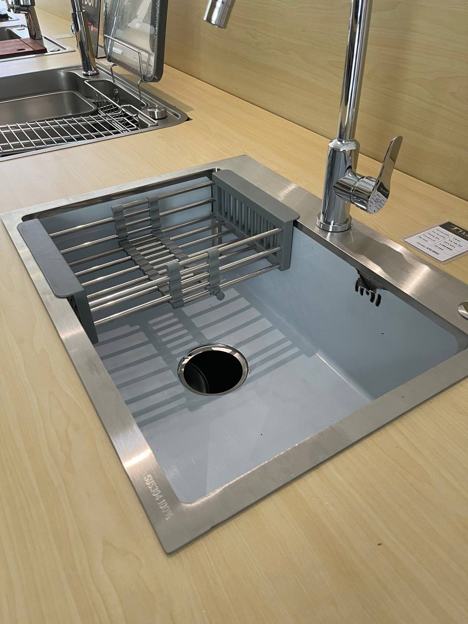 Chậu rửa bát VINTECH VT-6045 - Ảnh 2