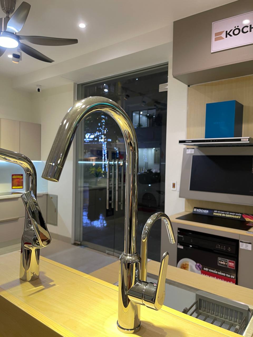 Vòi rửa bát Sandra SD-VB01