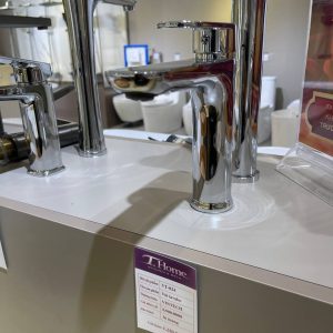 Vòi lavabo VT-024