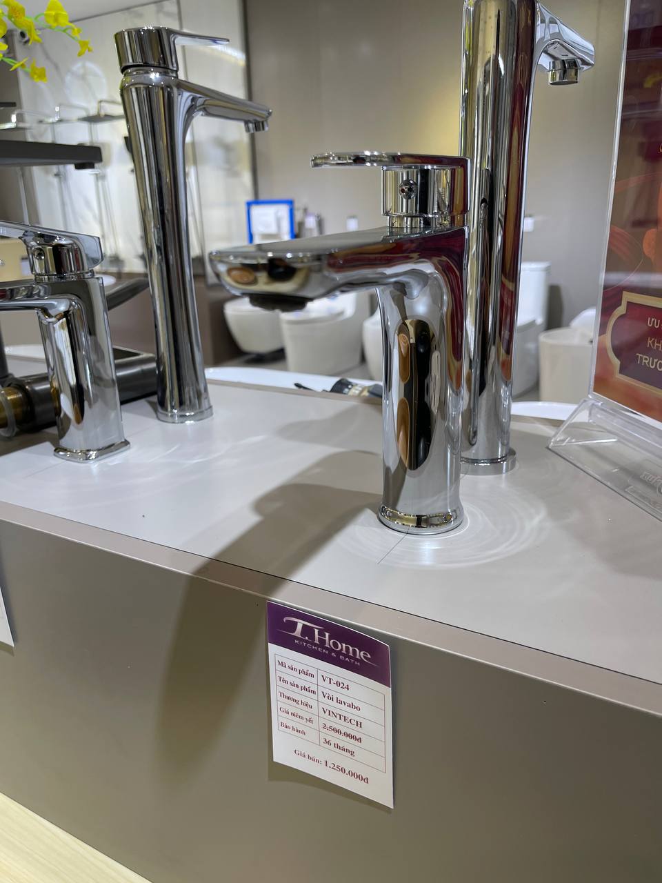 Vòi lavabo VT-024
