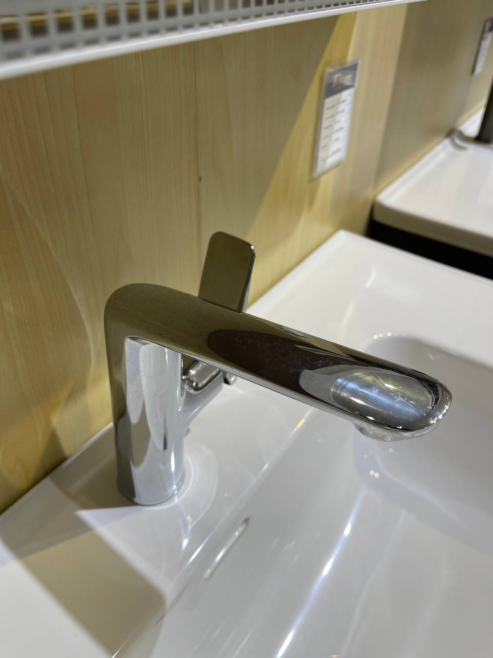 Vòi lavabo DS-56001C